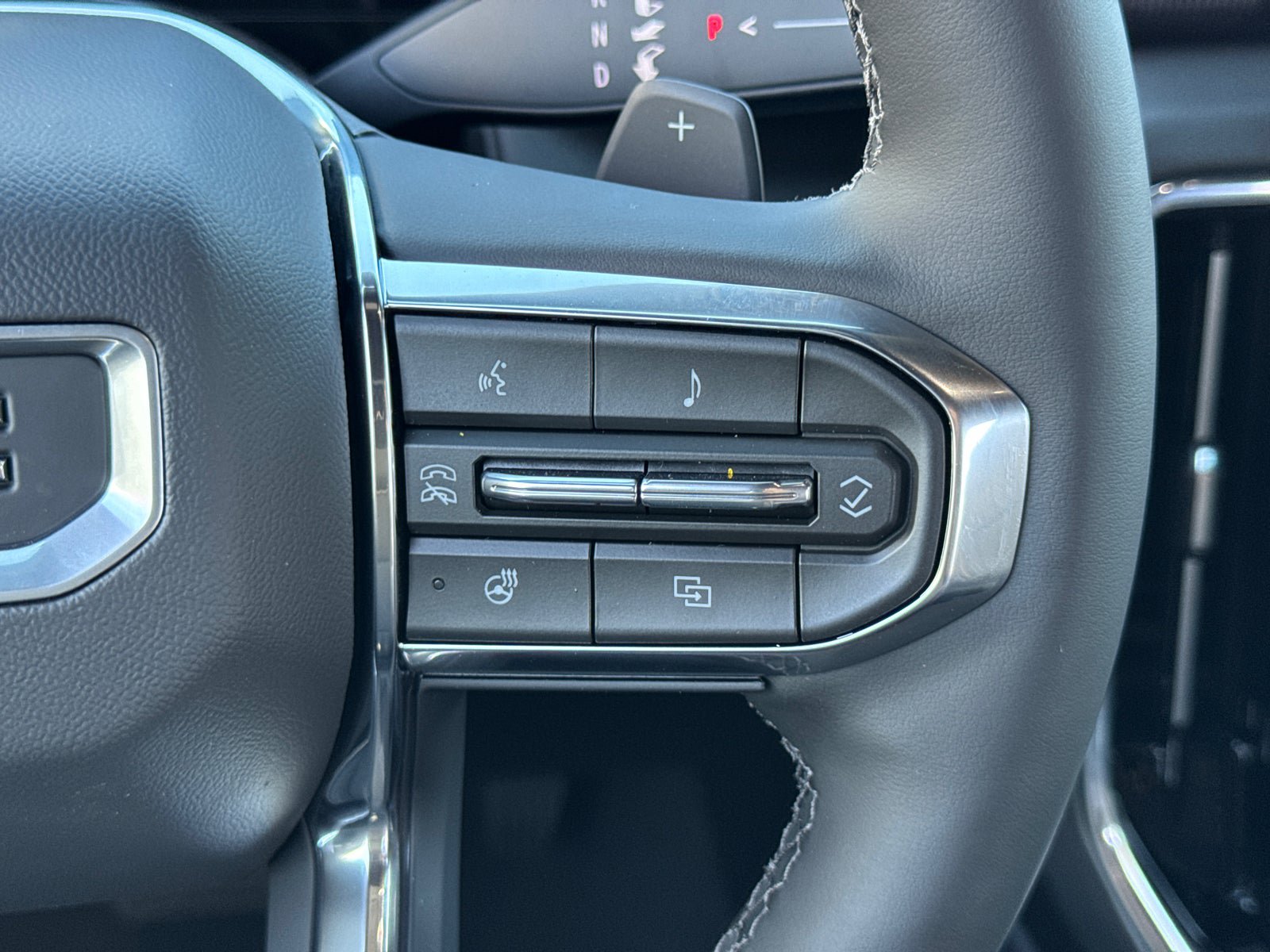 New 2026 GMC Yukon Elevation RWD image 27