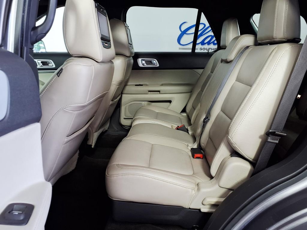Used 2012 Ford Explorer XLT FWD image 9