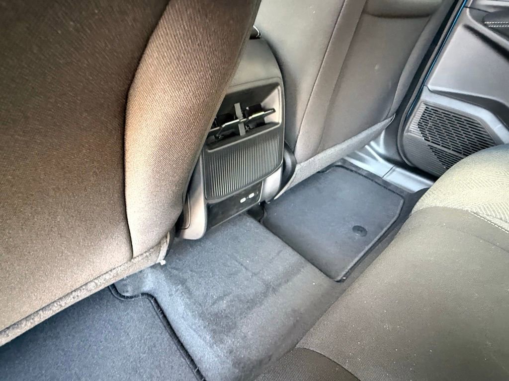 New 2026 Jeep Cherokee Laredo image 26