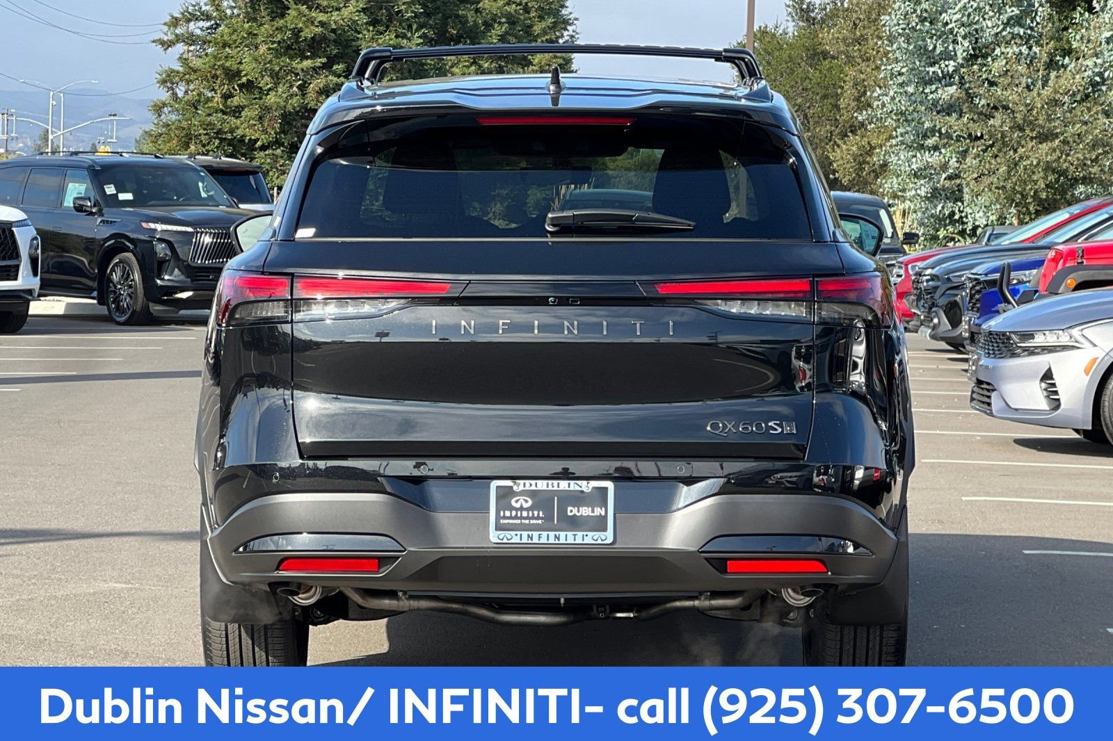 New 2026 INFINITI QX60 Sport w/ Dark Cargo Package AWD/4WD image 4