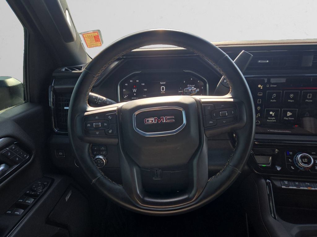 Used 2025 GMC Sierra 2500 AT4 AWD/4WD image 13