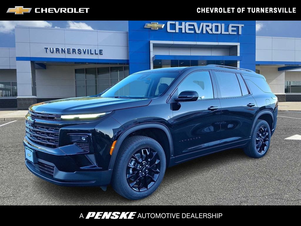 New 2026 Chevrolet Traverse LT w/ Midnight/Sport Edition image 1