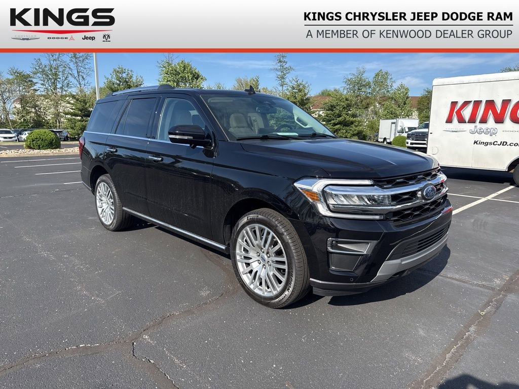 Used 2024 Ford Expedition Limited image 1
