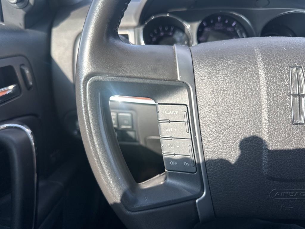 Used 2012 Lincoln MKZ image 18