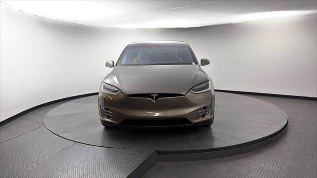 Used 2016 Tesla Model X 90D AWD/4WD image 11