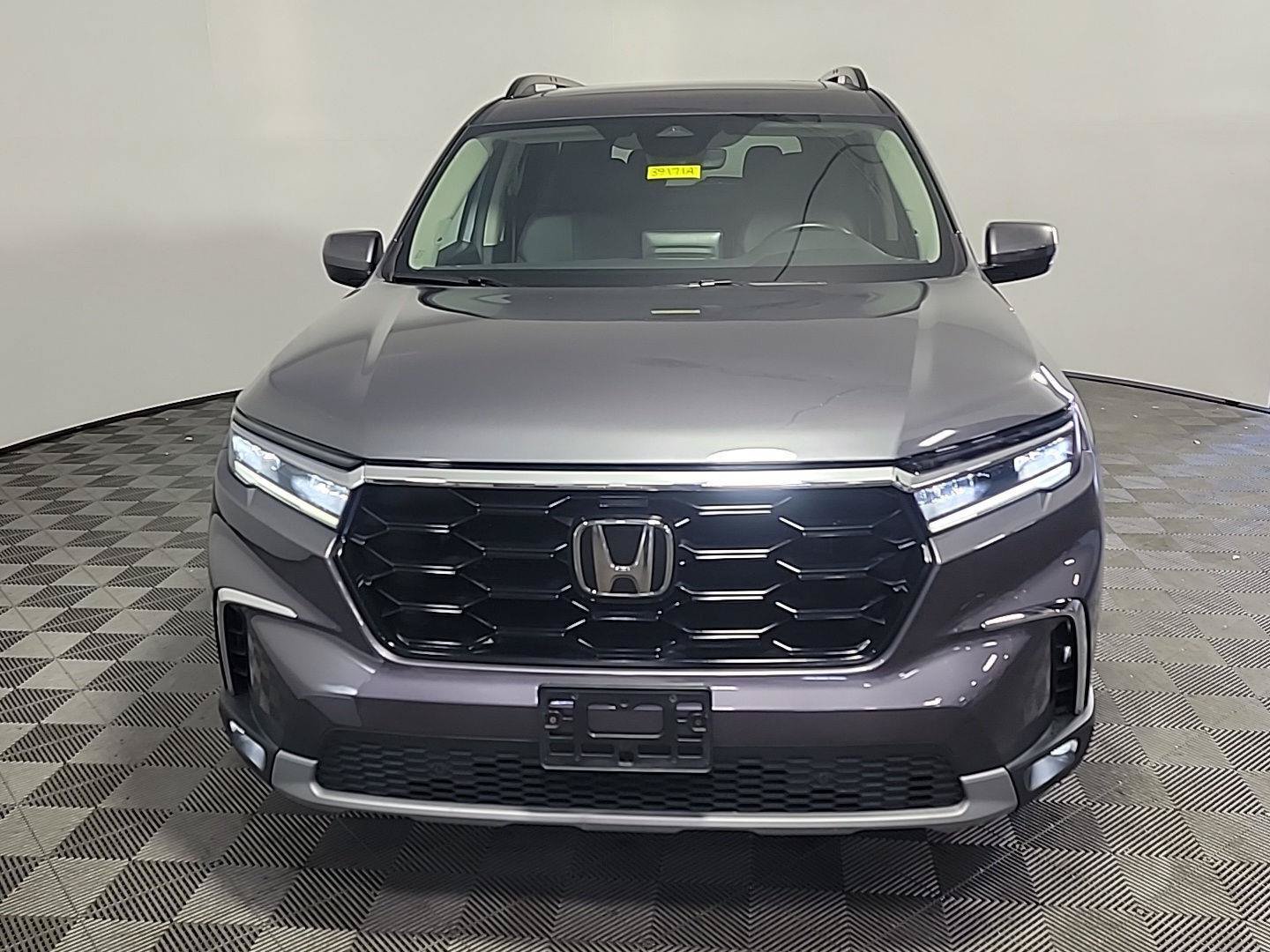 Certified 2024 Honda Pilot Touring image 13