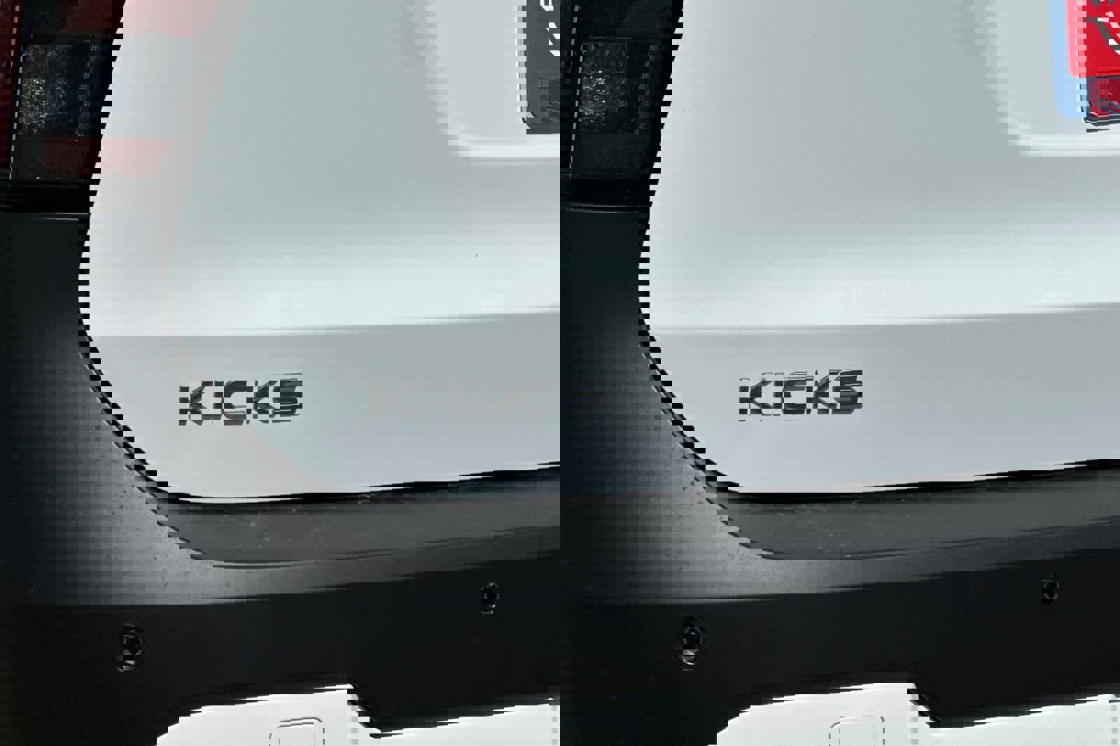 New 2026 Nissan Kicks SV image 29