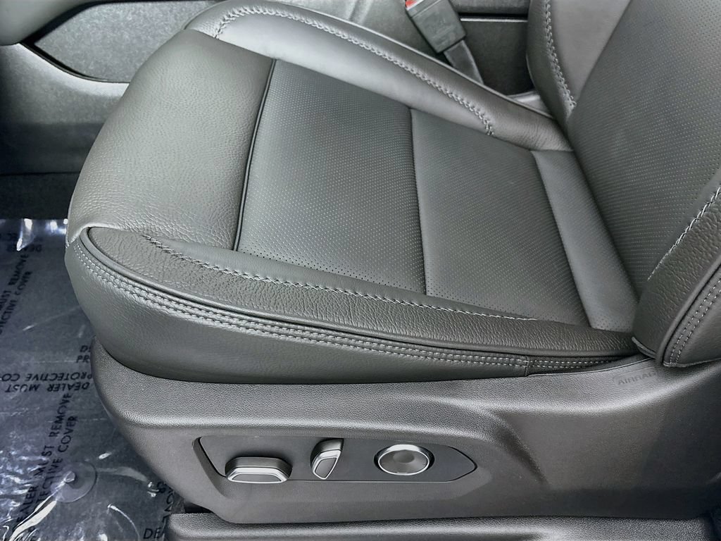 New 2026 GMC Yukon XL Denali AWD/4WD image 19