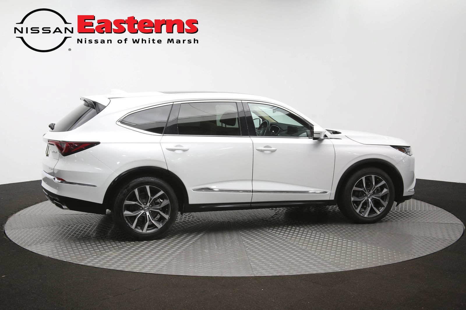 Used 2024 Acura MDX SH-AWD w/ Technology Package image 46