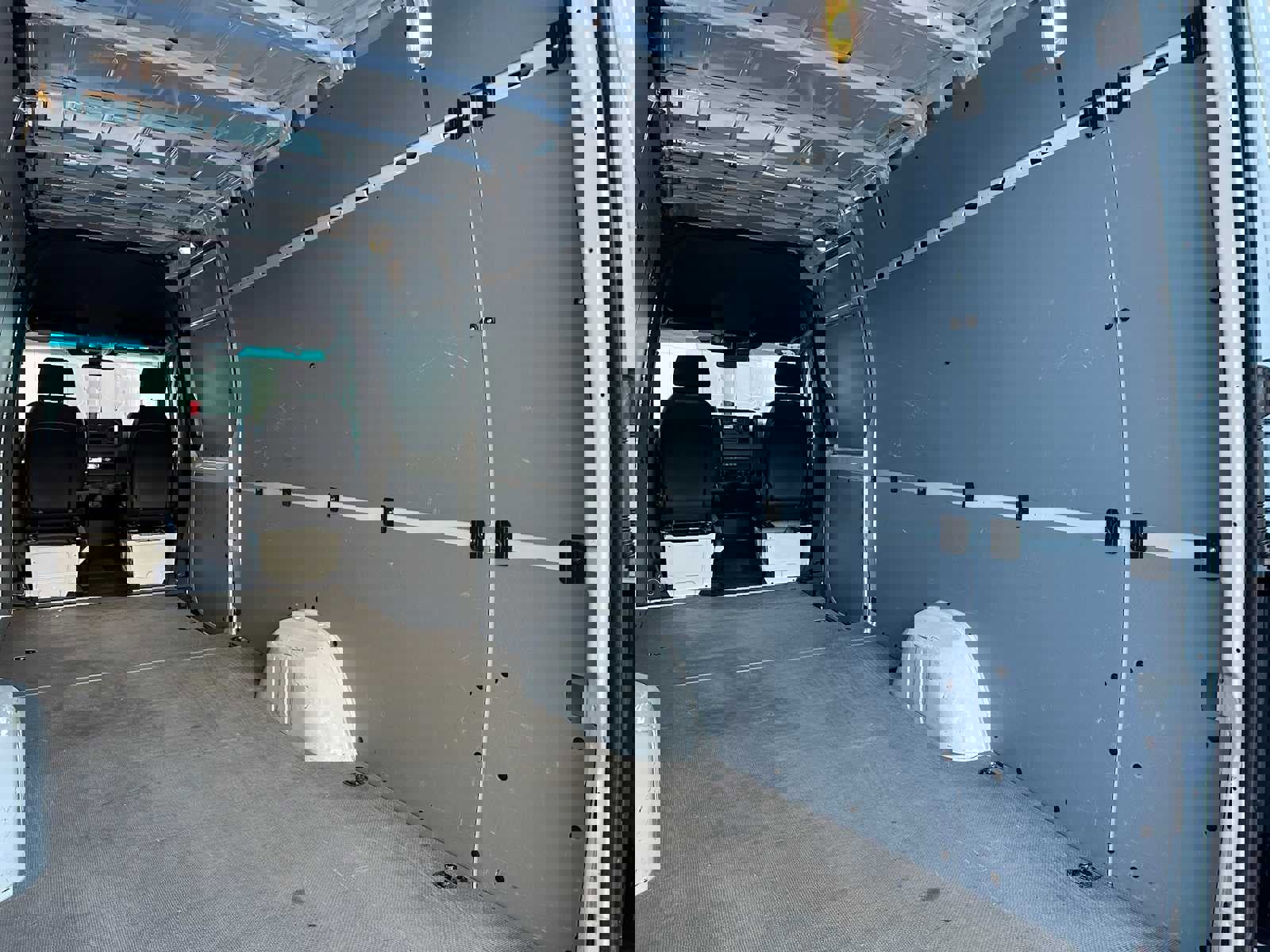 Used 2023 Mercedes-Benz Sprinter 2500 image 20