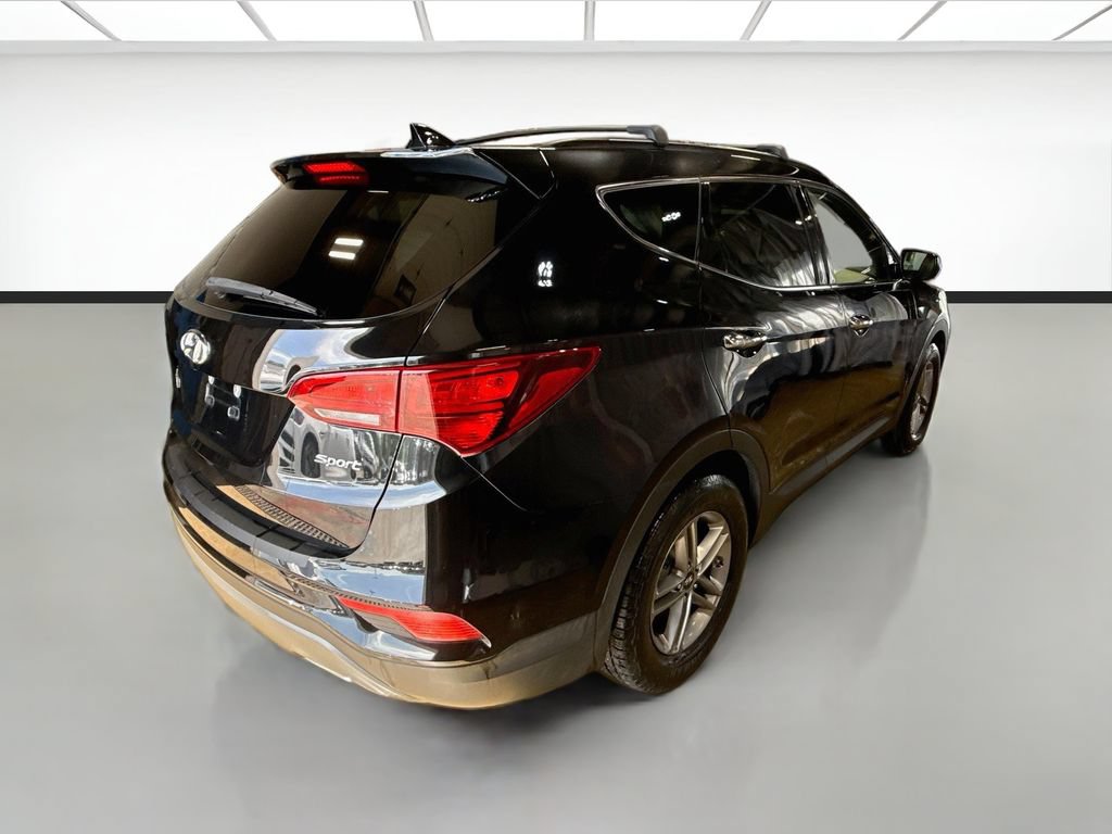 Used 2017 Hyundai Santa Fe Sport FWD image 5