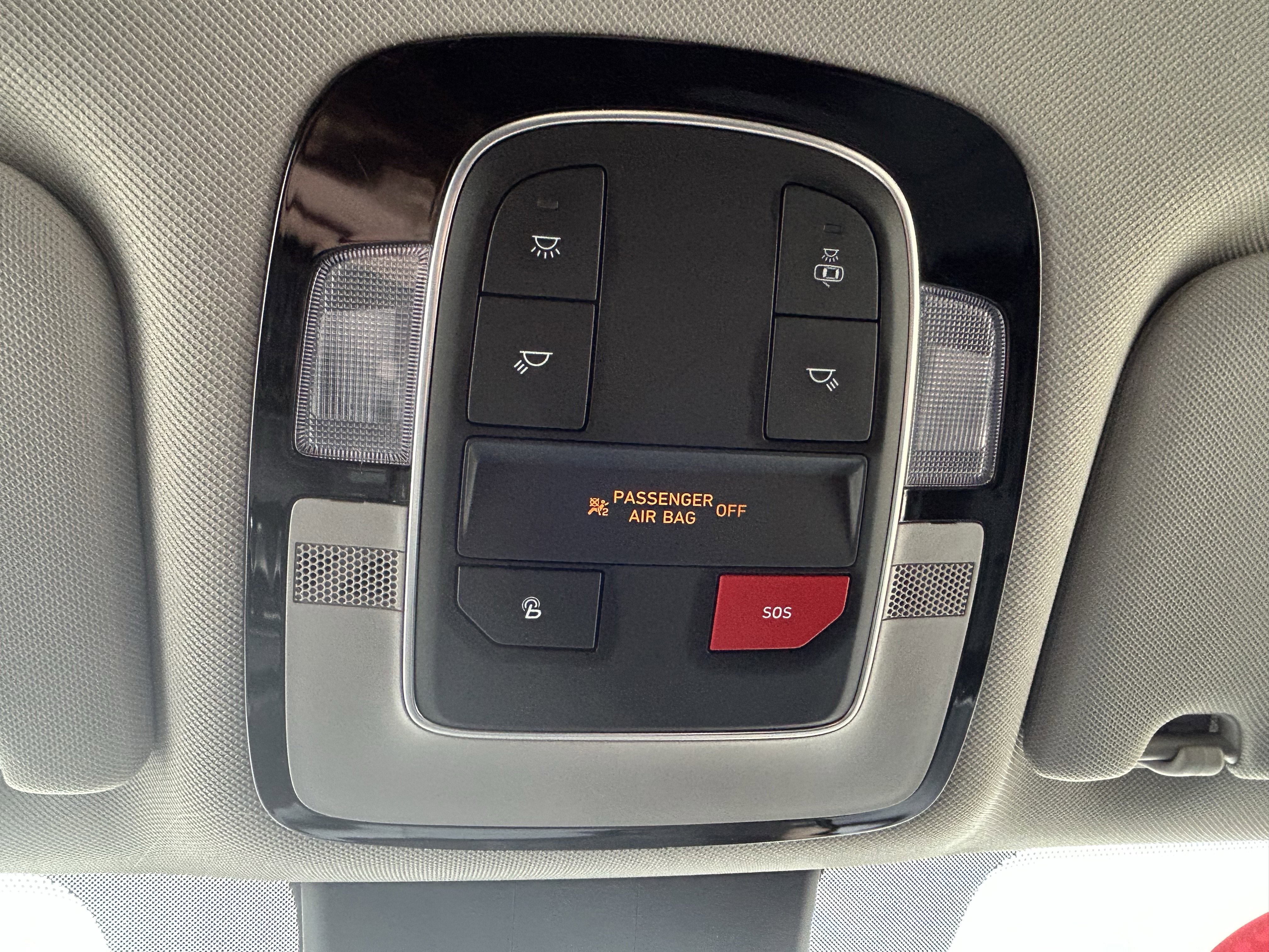 Used 2023 Hyundai Santa Fe SEL image 30