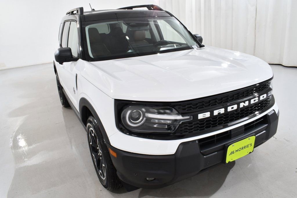 New 2025 Ford Bronco Sport Outer Banks w/ Outer Banks Tech Package+ image 4