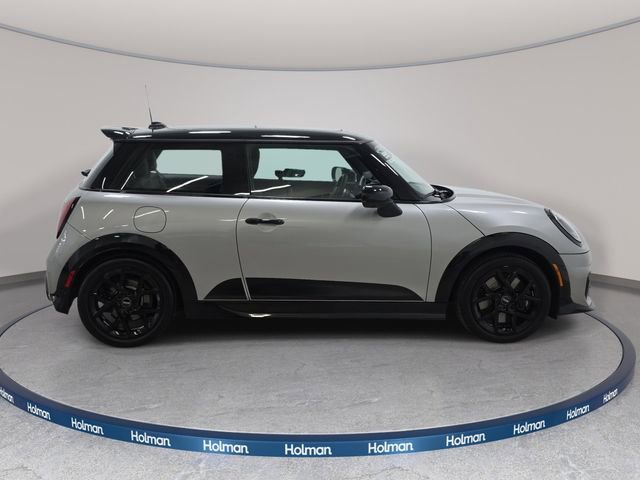 Used 2026 MINI Cooper S FWD image 5