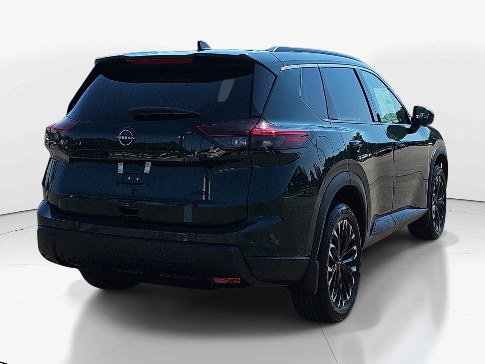 New 2027 Nissan Rogue Dark Armor AWD/4WD image 6