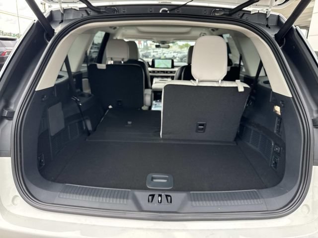 New 2026 Lincoln Aviator Reserve RWD image 11