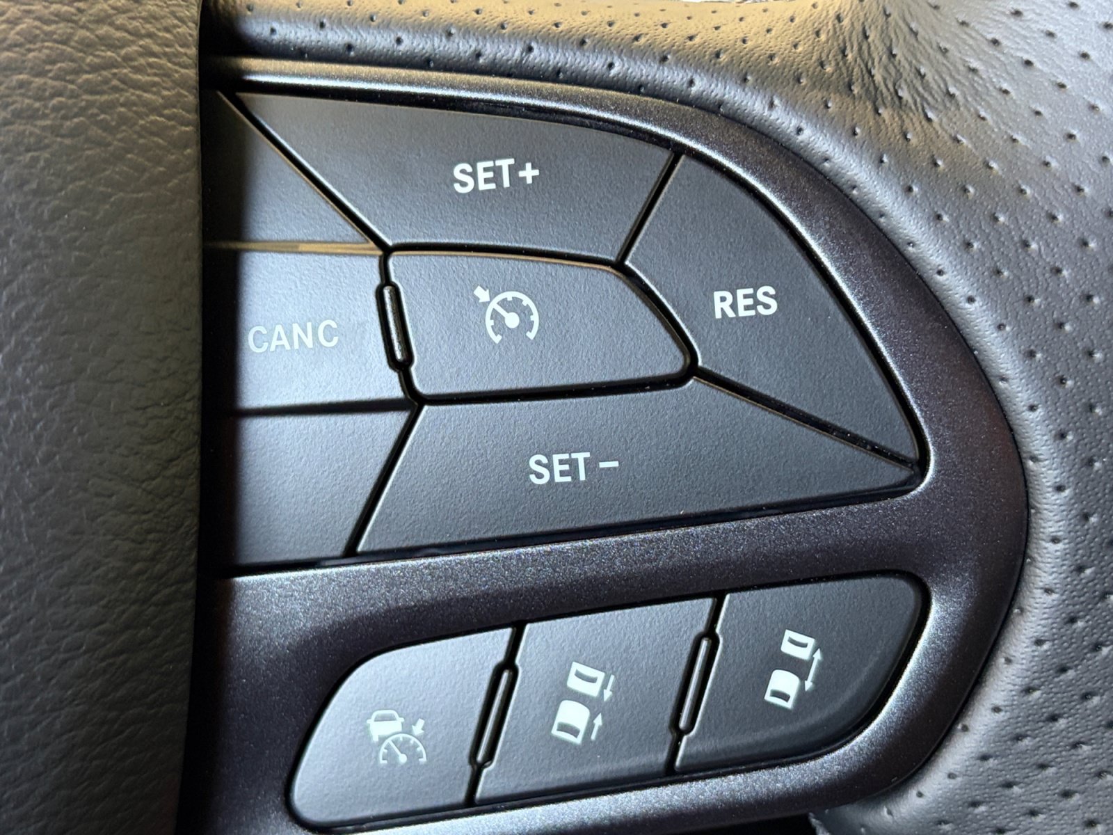 New 2027 Dodge Durango GT AWD/4WD image 18