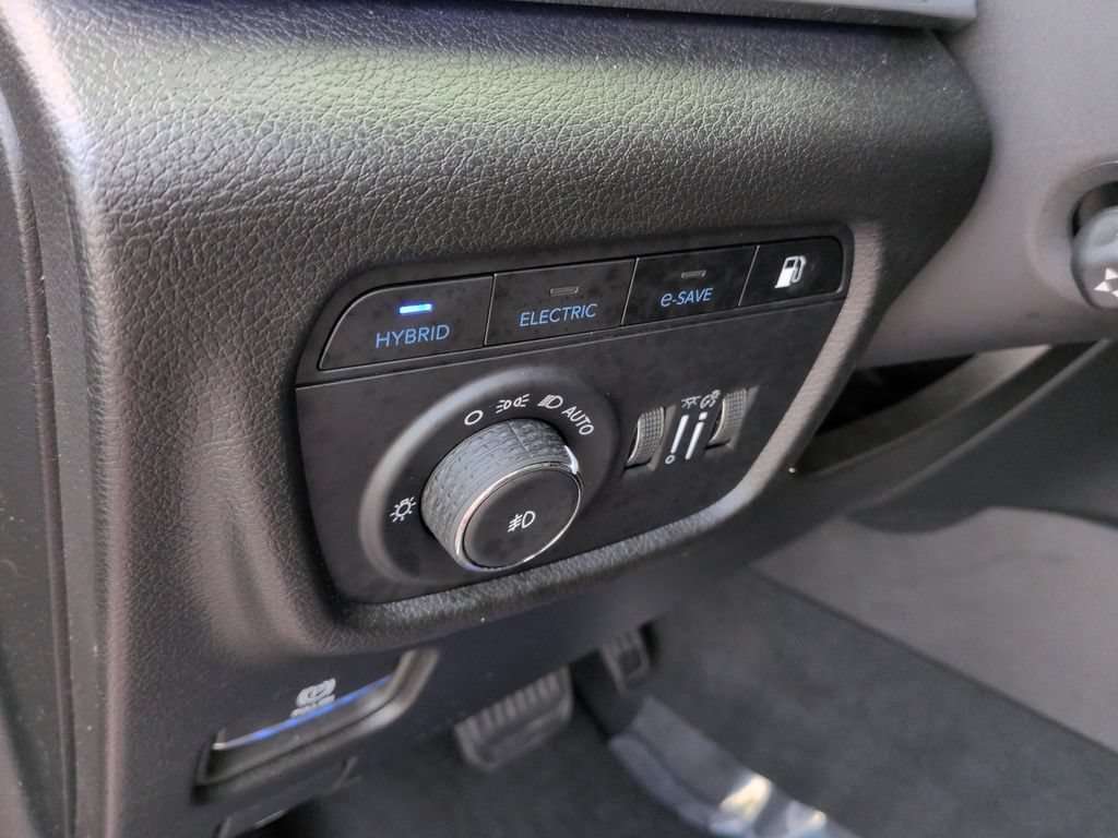 Used 2023 Jeep Grand Cherokee Summit w/ High Altitude Package AWD/4WD image 23