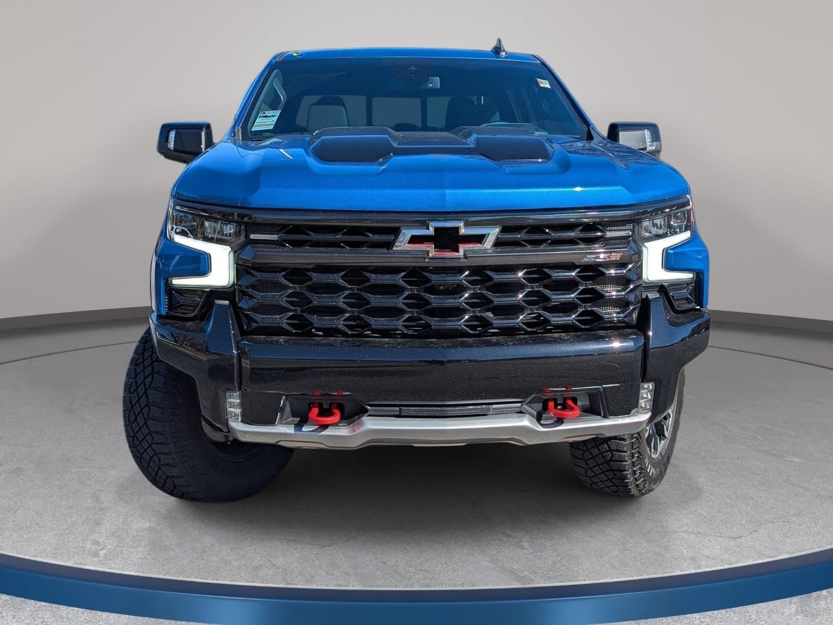 Used 2023 Chevrolet Silverado 1500 ZR2 AWD/4WD image 2