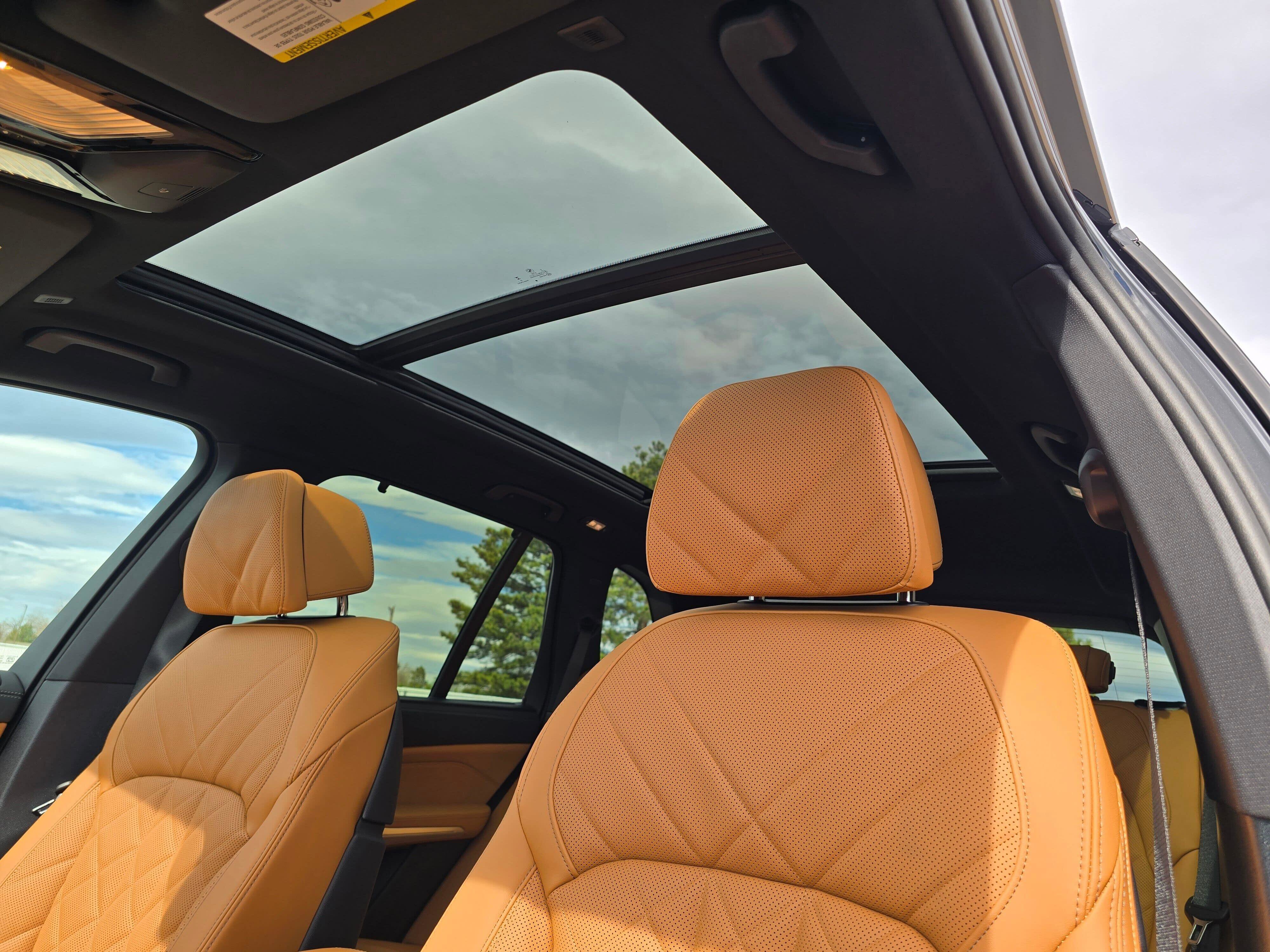 New 2026 BMW X5 xDrive50e w/ M Sport Package image 28