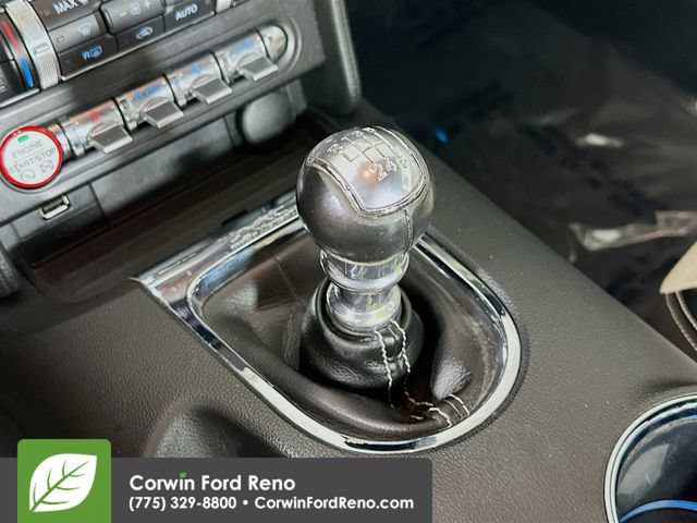 Used 2015 Ford Mustang 50 Years RWD image 18