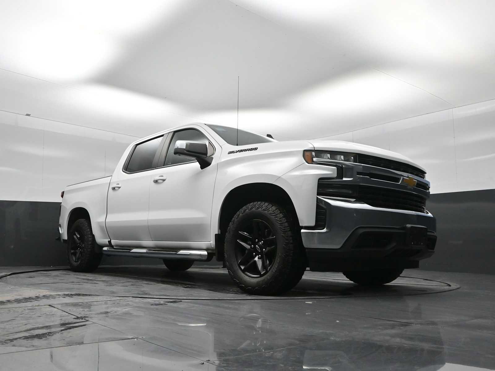 Used 2021 Chevrolet Silverado 1500 LT w/ Bed Protection Package image 23