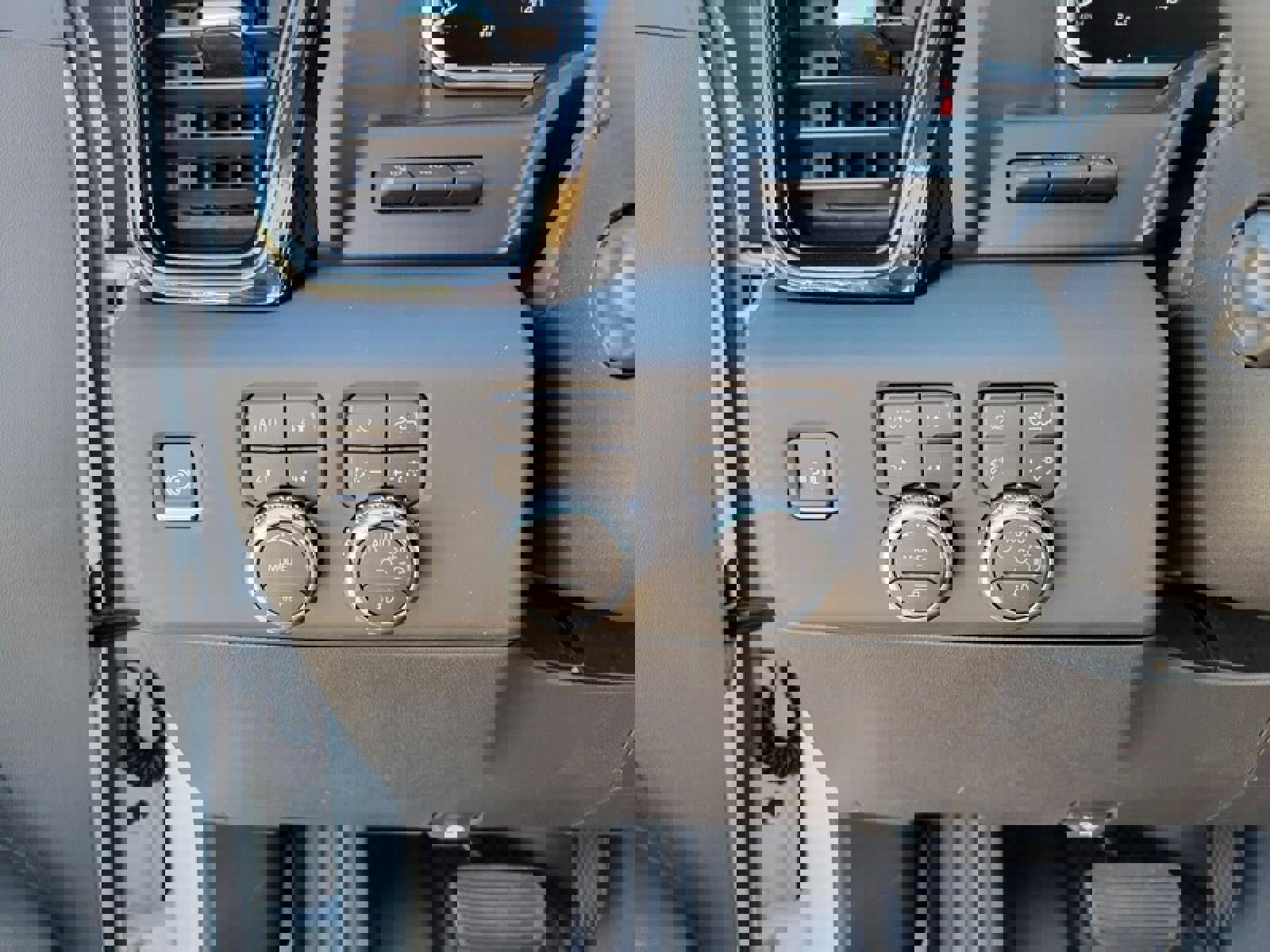 New 2026 GMC Sierra 1500 AT4 w/ AT4 Premium Package image 20