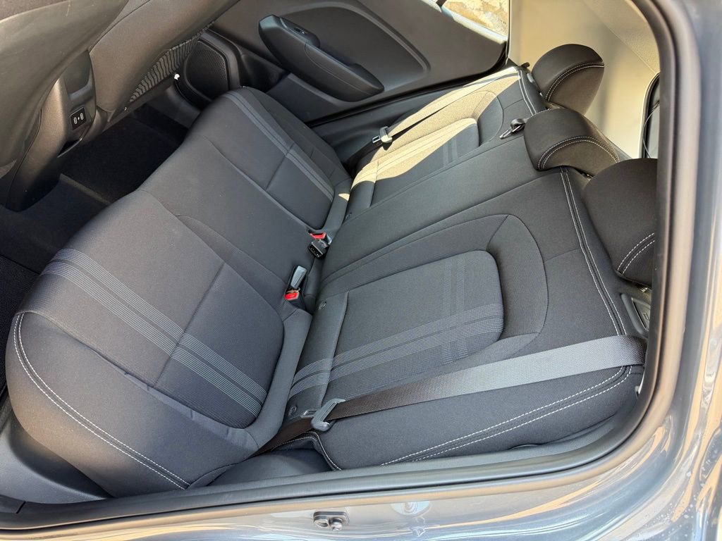 Certified 2026 Hyundai Venue SEL FWD image 18