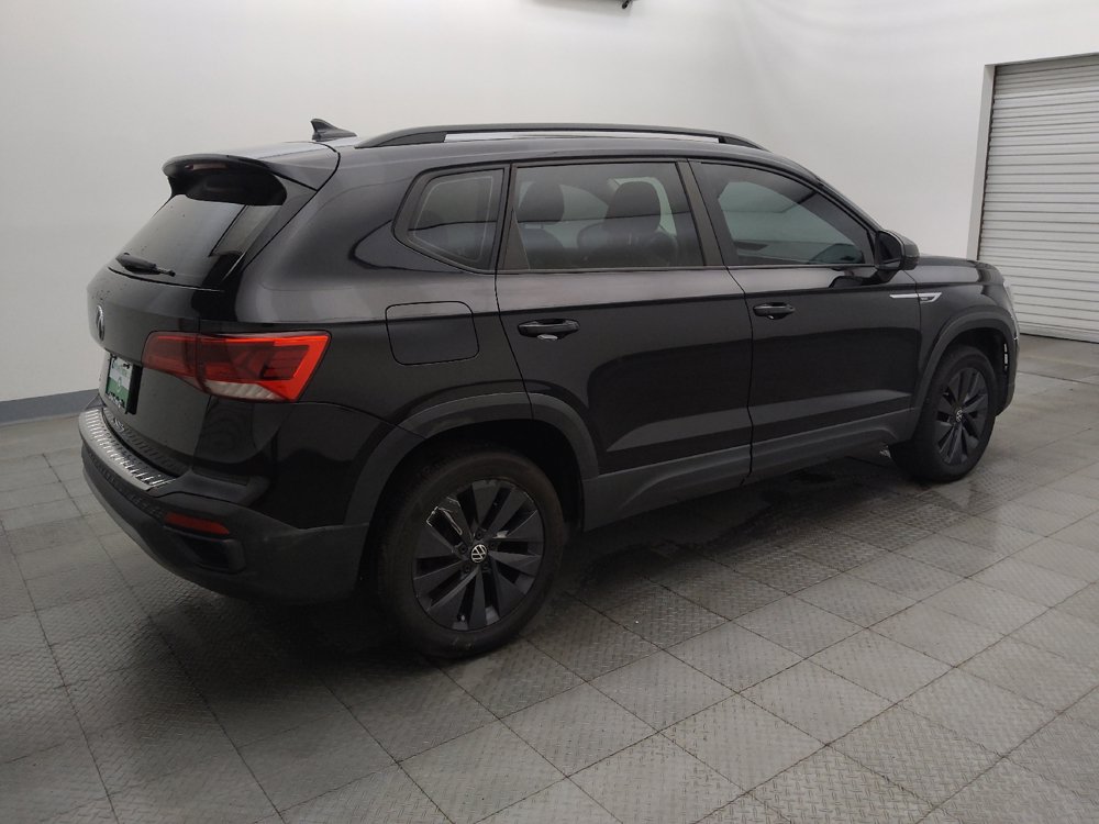 Used 2024 Volkswagen Taos S w/ MDO Package FWD image 10