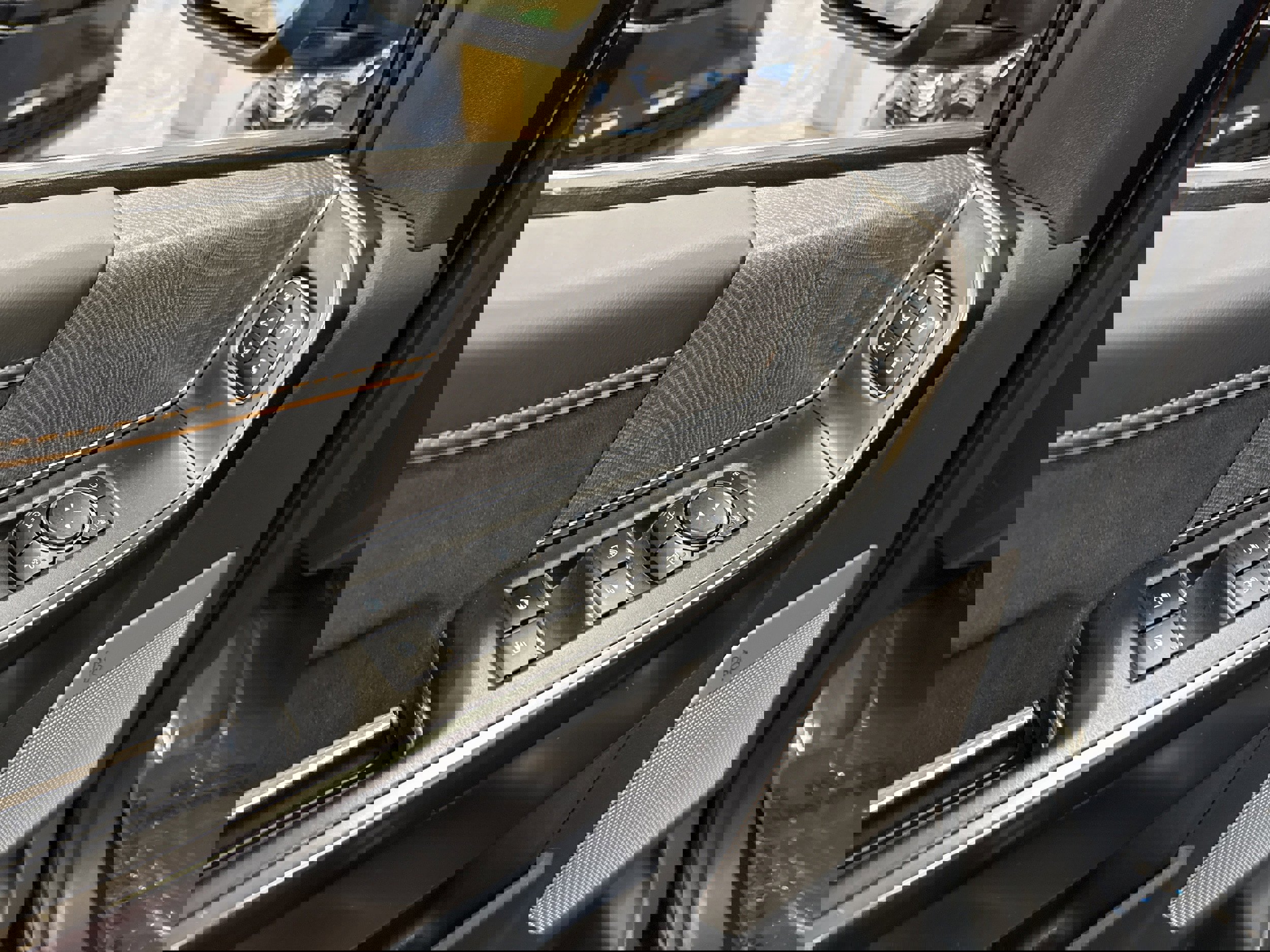 Used 2023 Ford F150 Platinum image 27