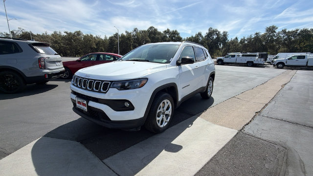 Used 2025 Jeep Compass Latitude