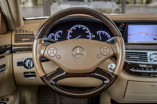 Used 2012 Mercedes-Benz S 350 BlueTEC 4MATIC w/ Premium 2 Pkg image 29
