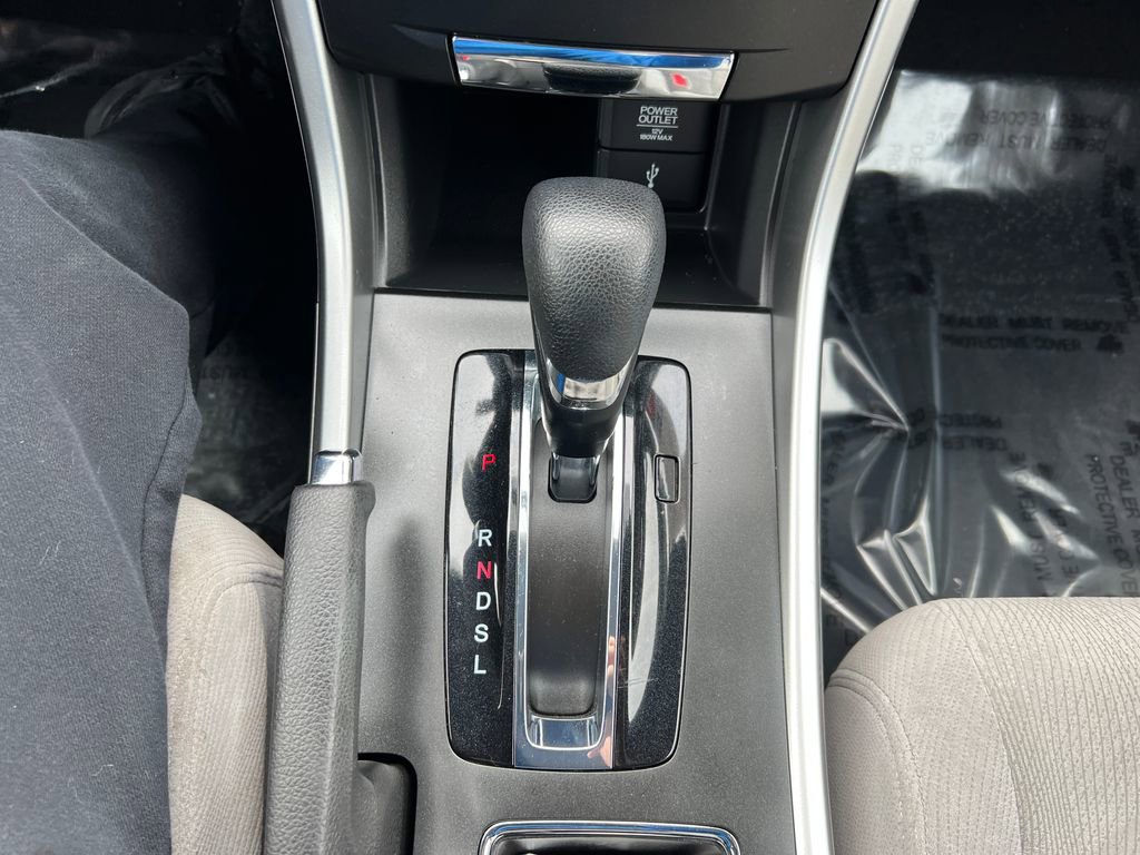 Used 2013 Honda Accord EX image 28