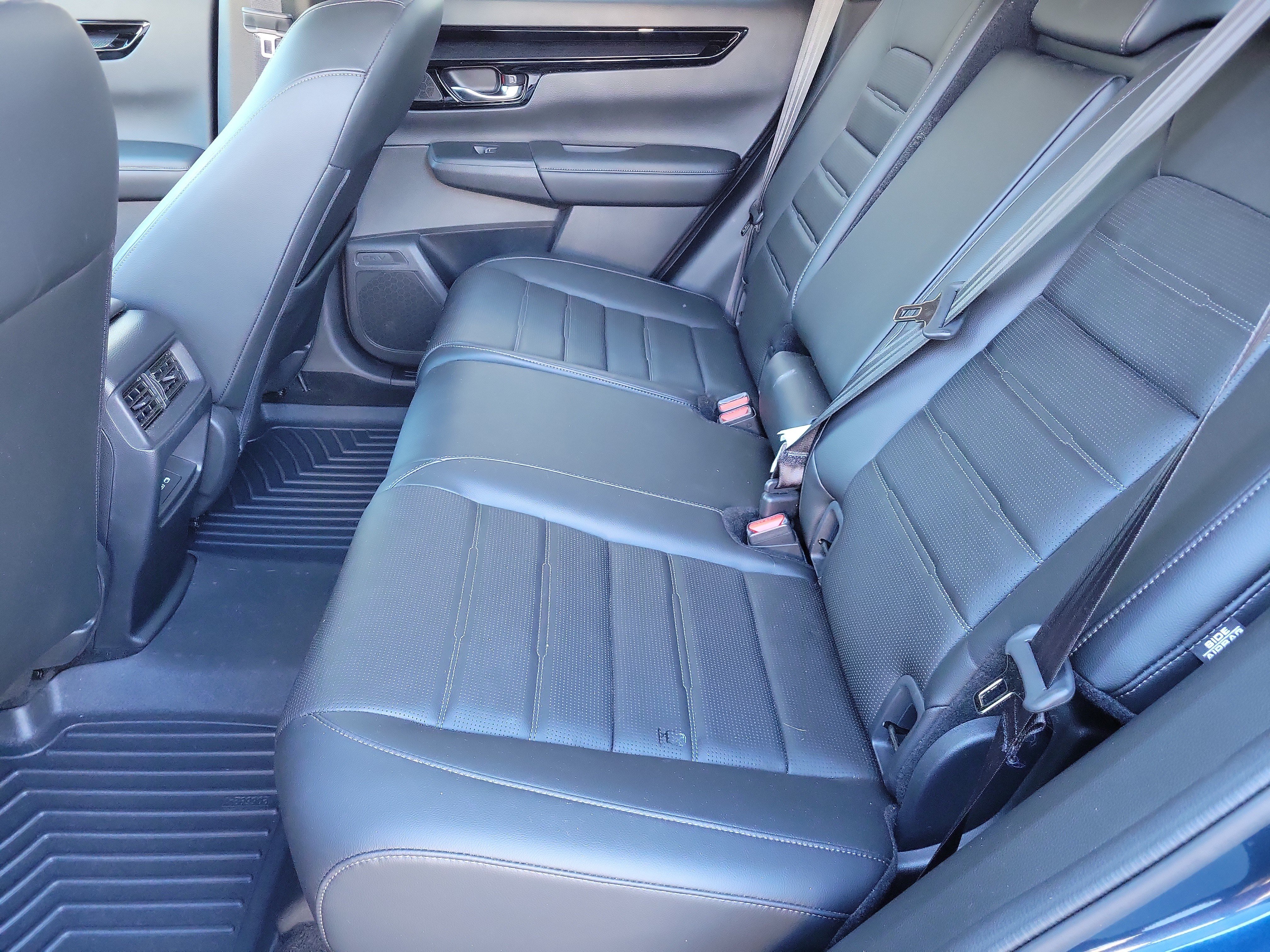 Used 2024 Honda CR-V EX-L image 12