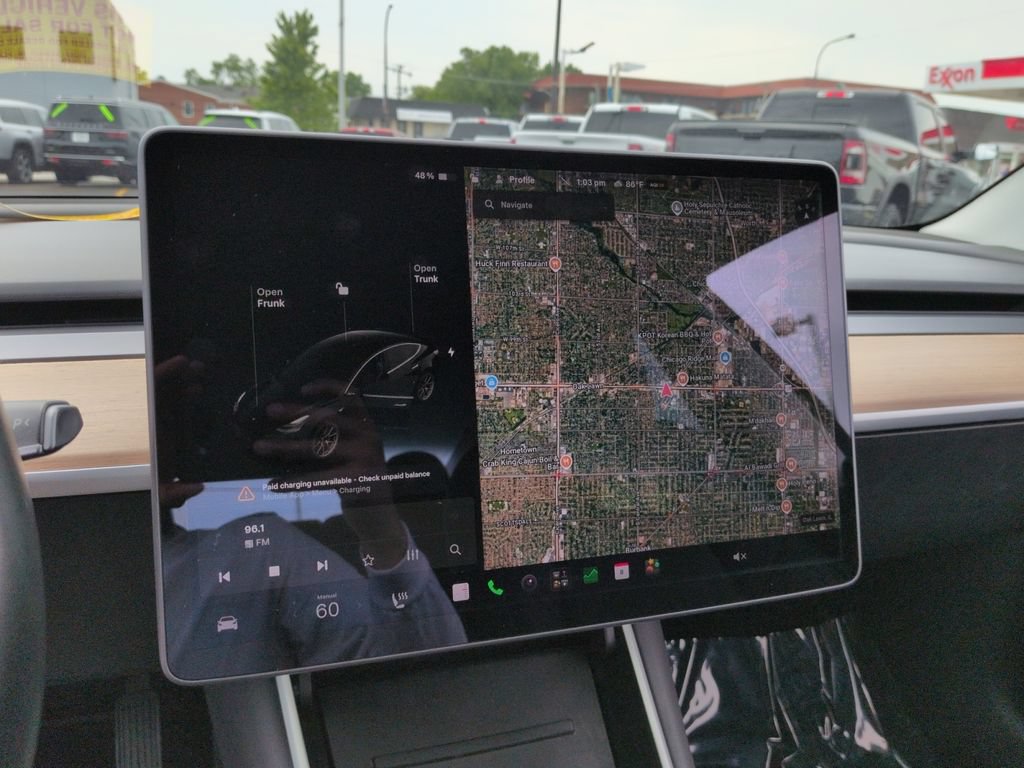 Used 2018 Tesla Model 3 Mid Range RWD image 22