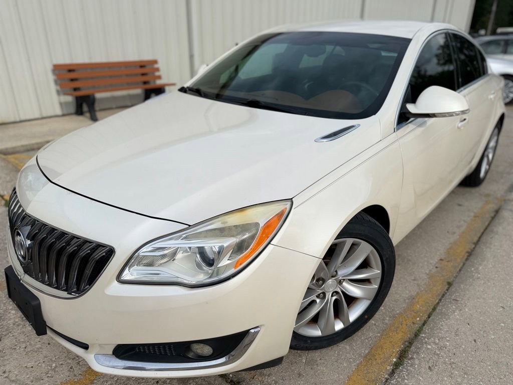 Used 2015 Buick Regal Premium FWD image 1