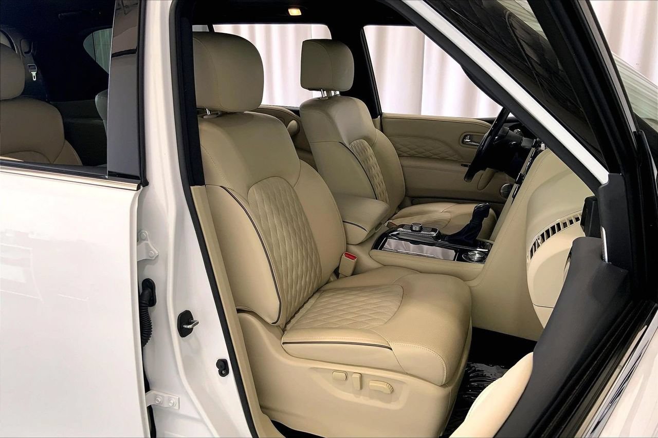 Used 2023 INFINITI QX80 Sensory w/ Cargo Package AWD/4WD image 6