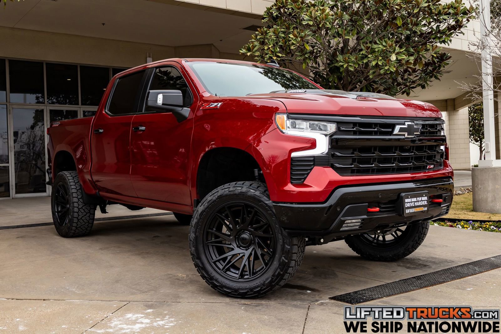 Used 2024 Chevrolet Silverado 1500 LT Trail Boss w/ LT Trail Boss Premium Package AWD/4WD video 1