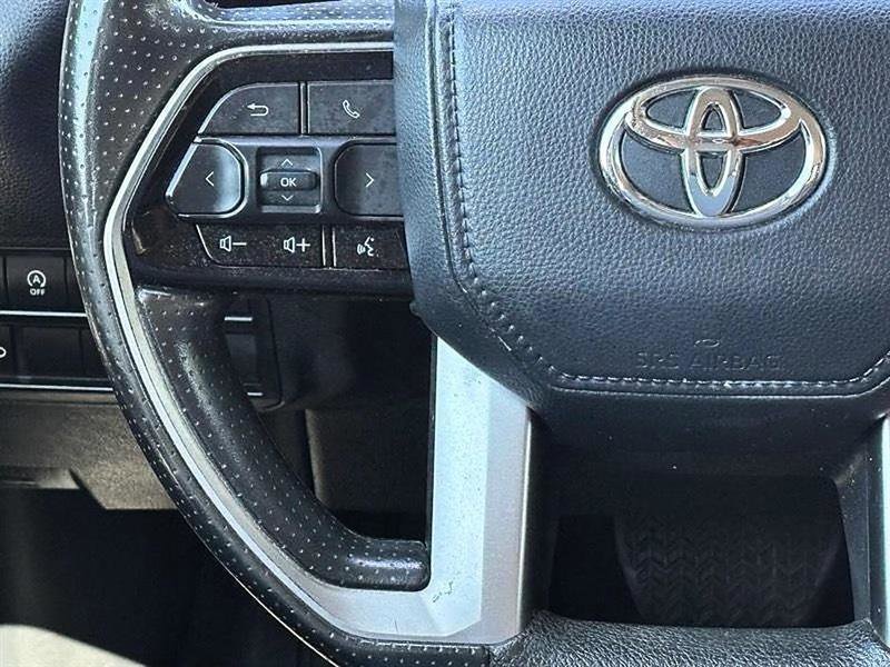 Used 2022 Toyota Tundra SR5 w/ SR5 Convenience Package AWD/4WD image 20