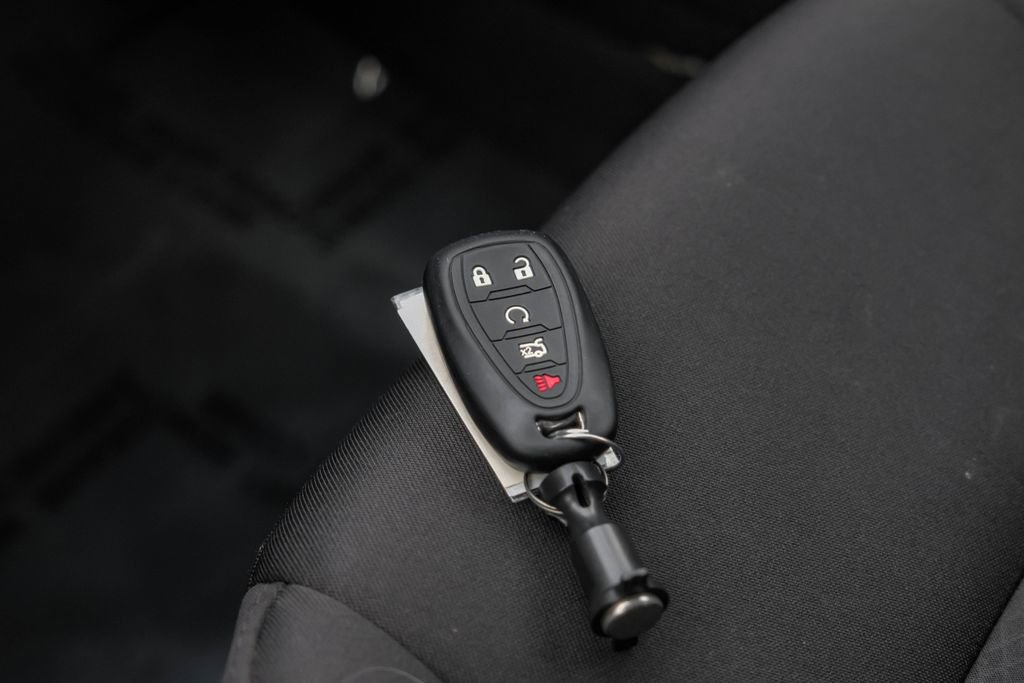 Used 2020 Chevrolet Malibu LT image 65