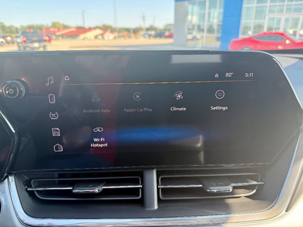 New 2025 Chevrolet Trax LT w/ Driver Confidence Package image 19