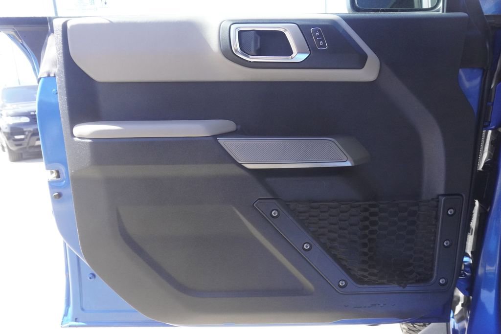 Used 2022 Ford Bronco Wildtrak image 17