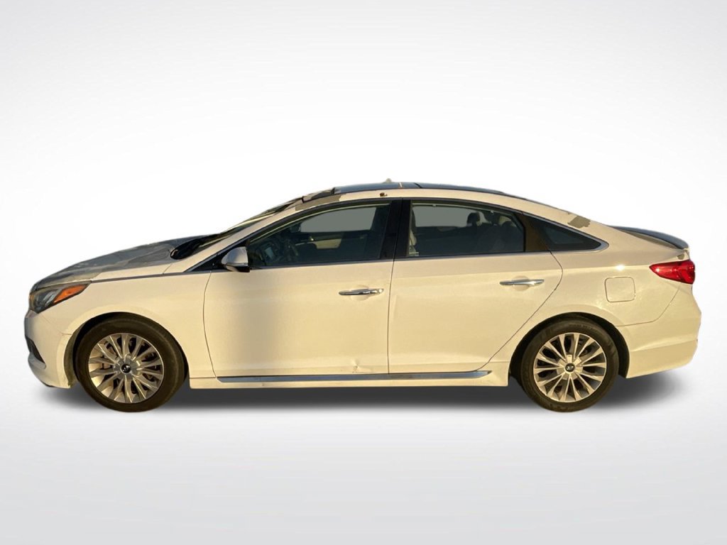 Used 2015 Hyundai Sonata Limited w/ Option Group 05 FWD image 5
