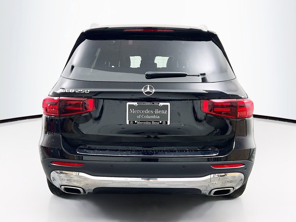 Used 2024 Mercedes-Benz GLB 250 image 6