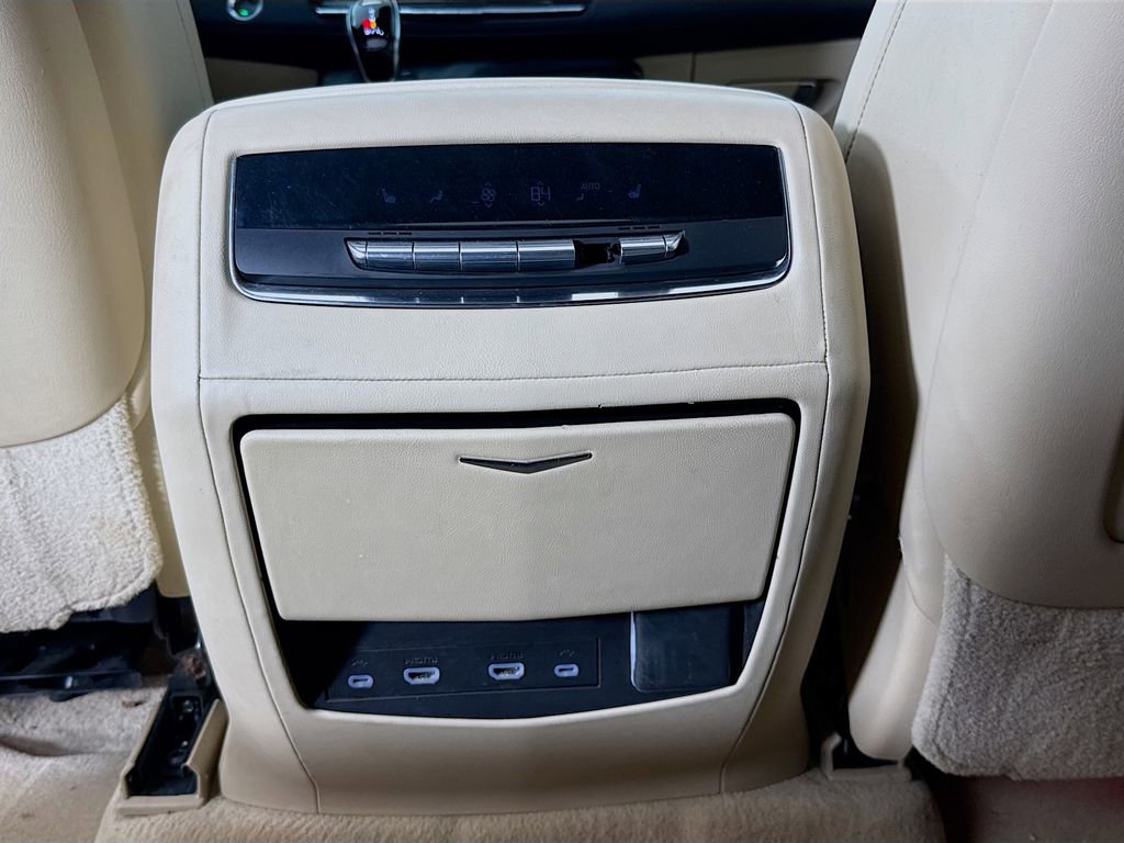 Used 2021 Cadillac Escalade ESV Premium Luxury w/ Driver Assist Tech Package image 30