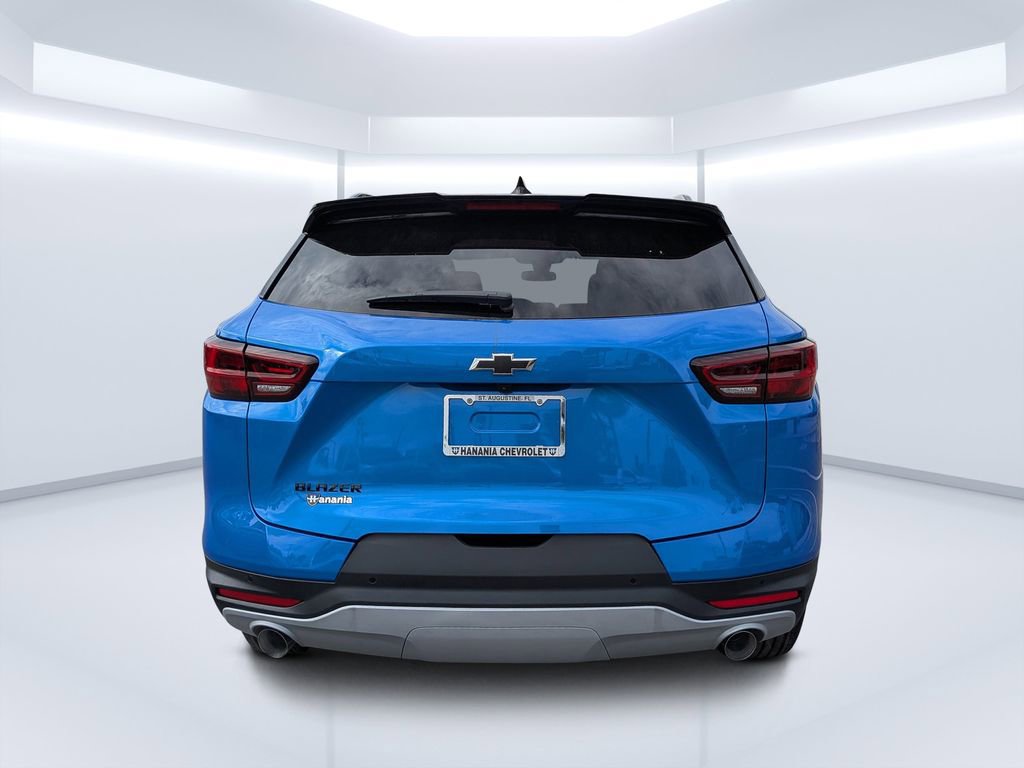 New 2026 Chevrolet Blazer LT w/ Midnight/Sport Edition image 4