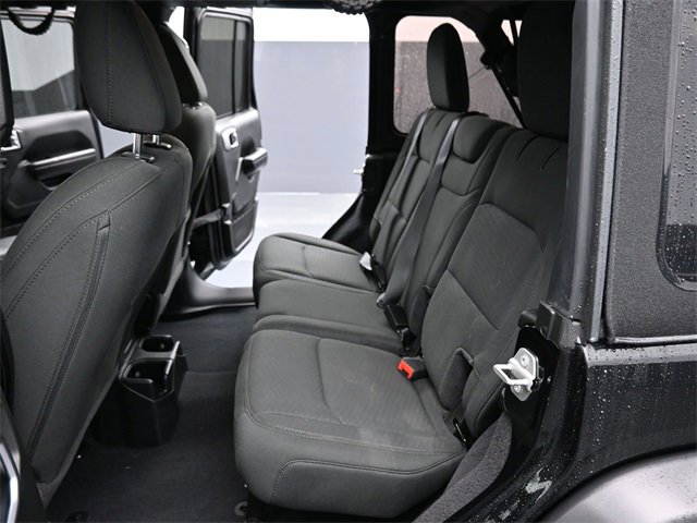 Used 2021 Jeep Wrangler Unlimited Sport image 11