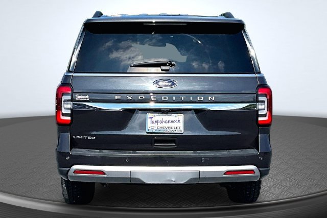 Used 2024 Ford Expedition Limited AWD/4WD image 5