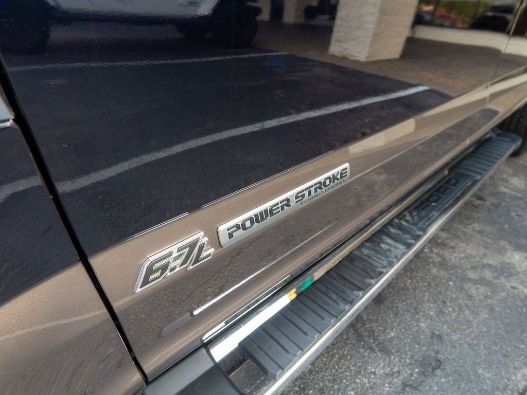 Used 2021 Ford F250 Lariat w/ Chrome Package AWD/4WD image 9