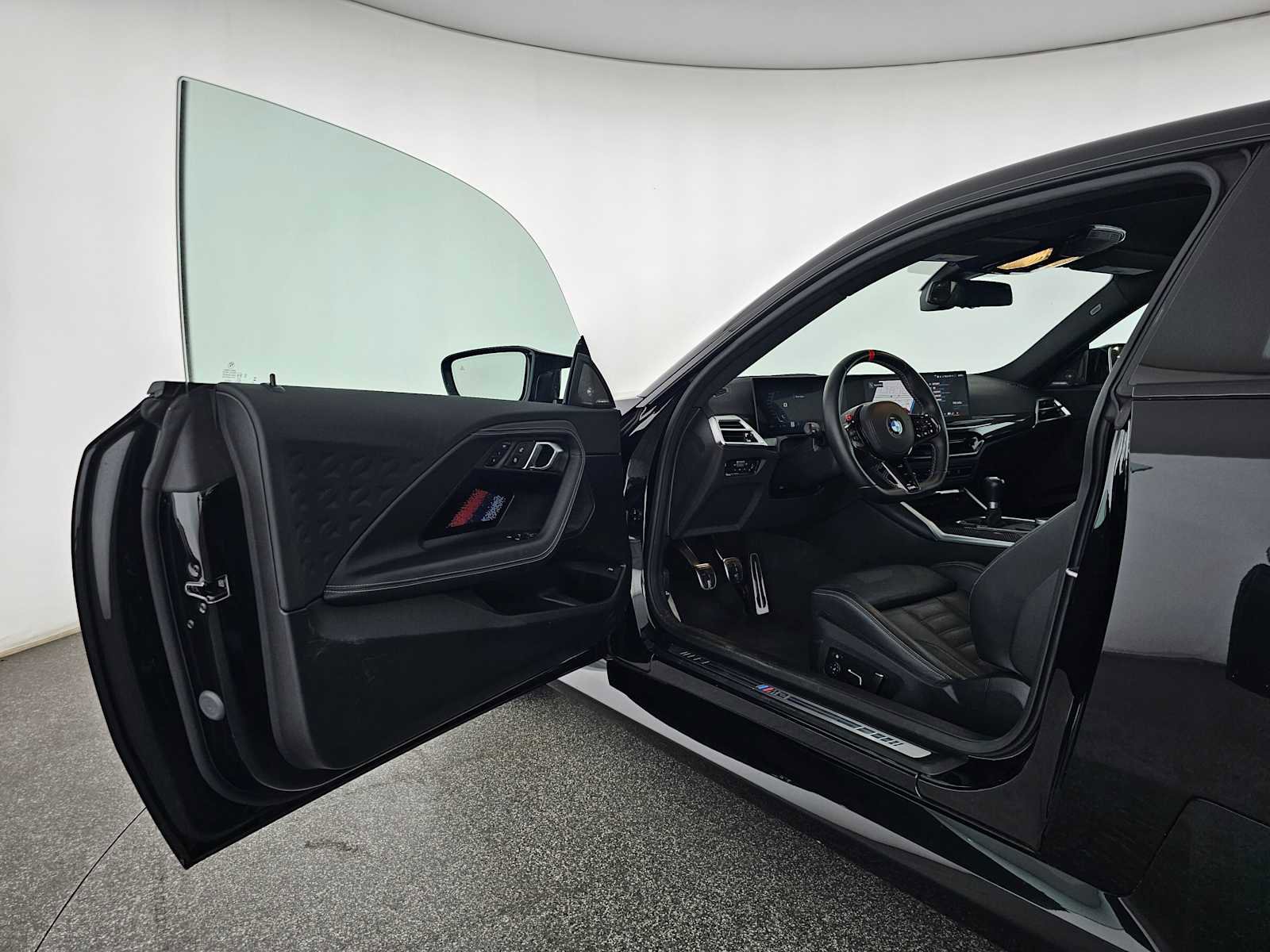 Used 2025 BMW M2 w/ Lighting Package image 15